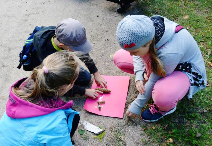 Zajęcia w leśnictwie Karolinka. fot. A.Gudzbeler